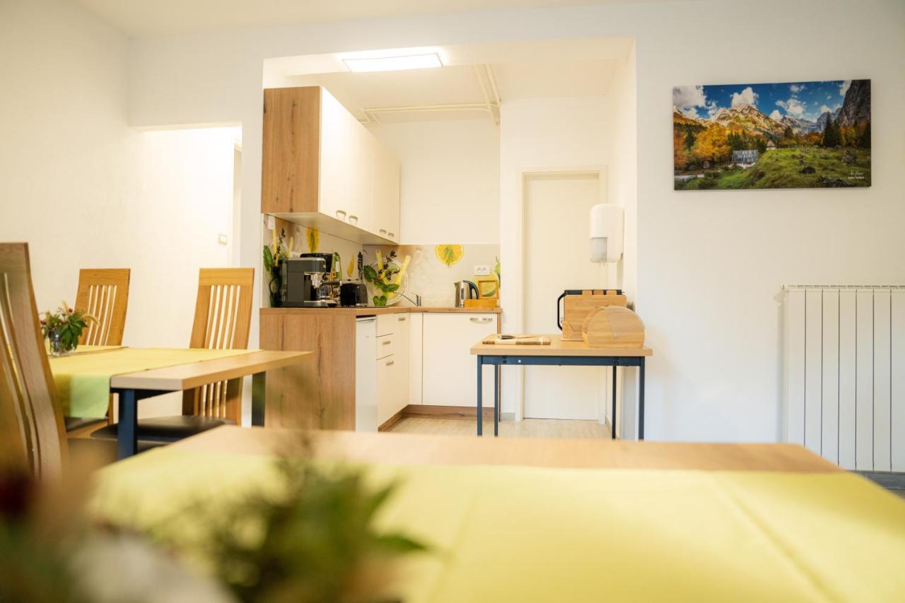 Relax House Soca Guest House Bovec Ngoại thất bức ảnh