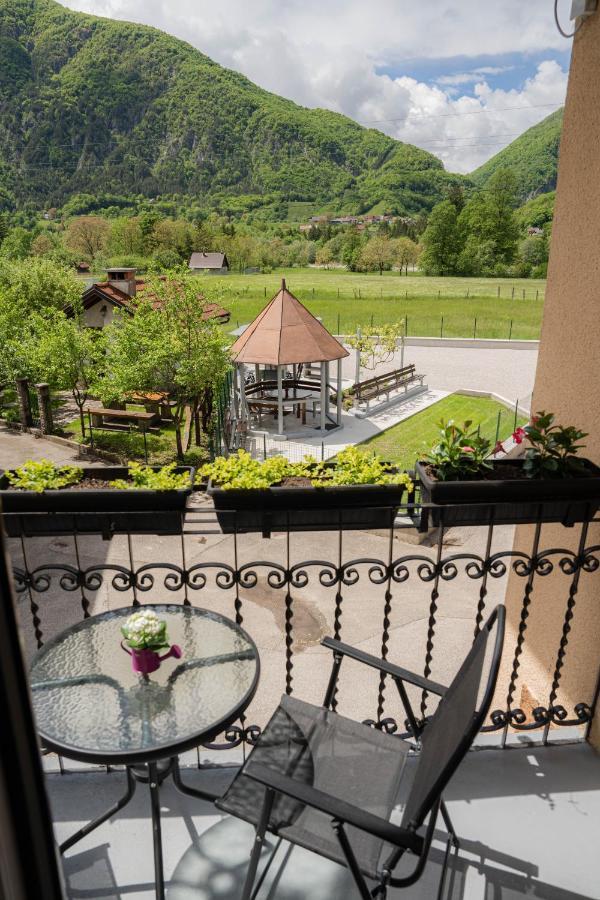 Relax House Soca Guest House Bovec Ngoại thất bức ảnh