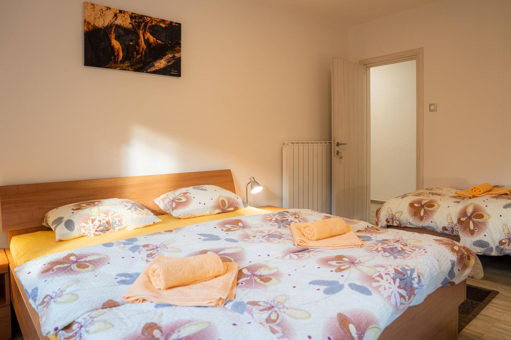 Relax House Soca Guest House Bovec Phòng bức ảnh